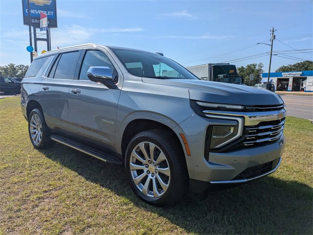 2025 Chevrolet Tahoe Premier photo 2