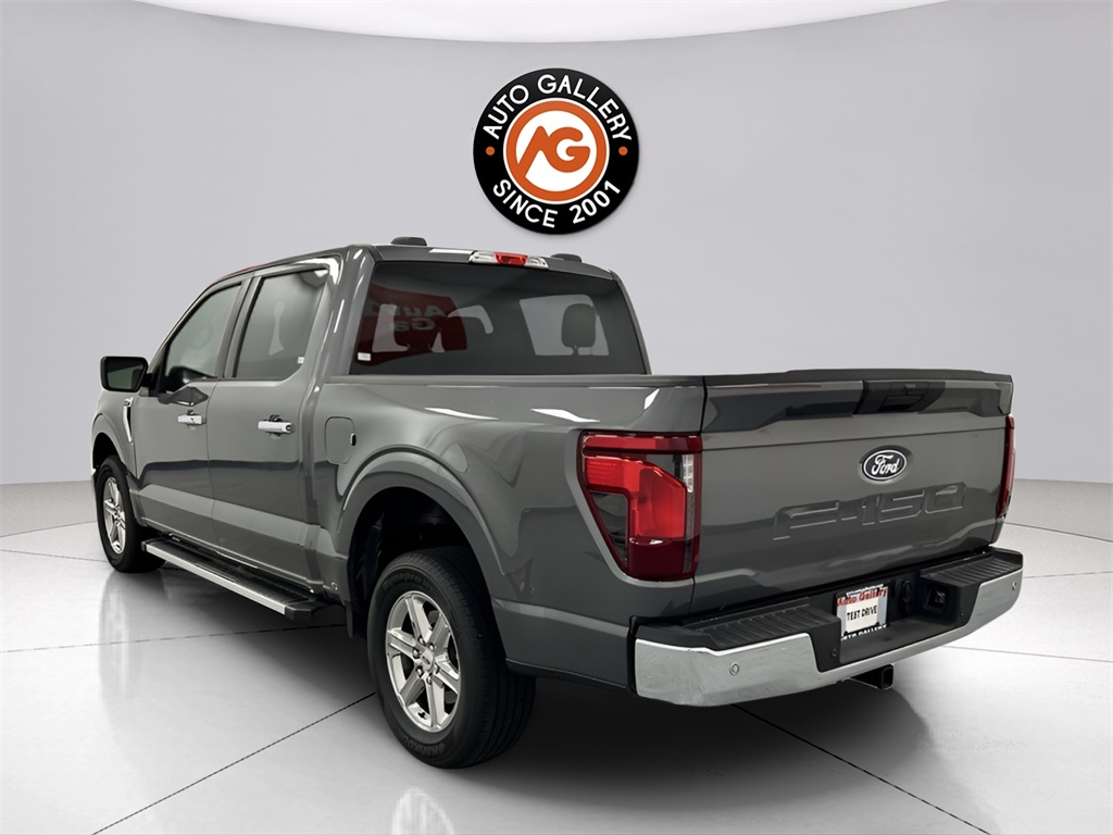 2025 Ford F-150 XLT photo 3