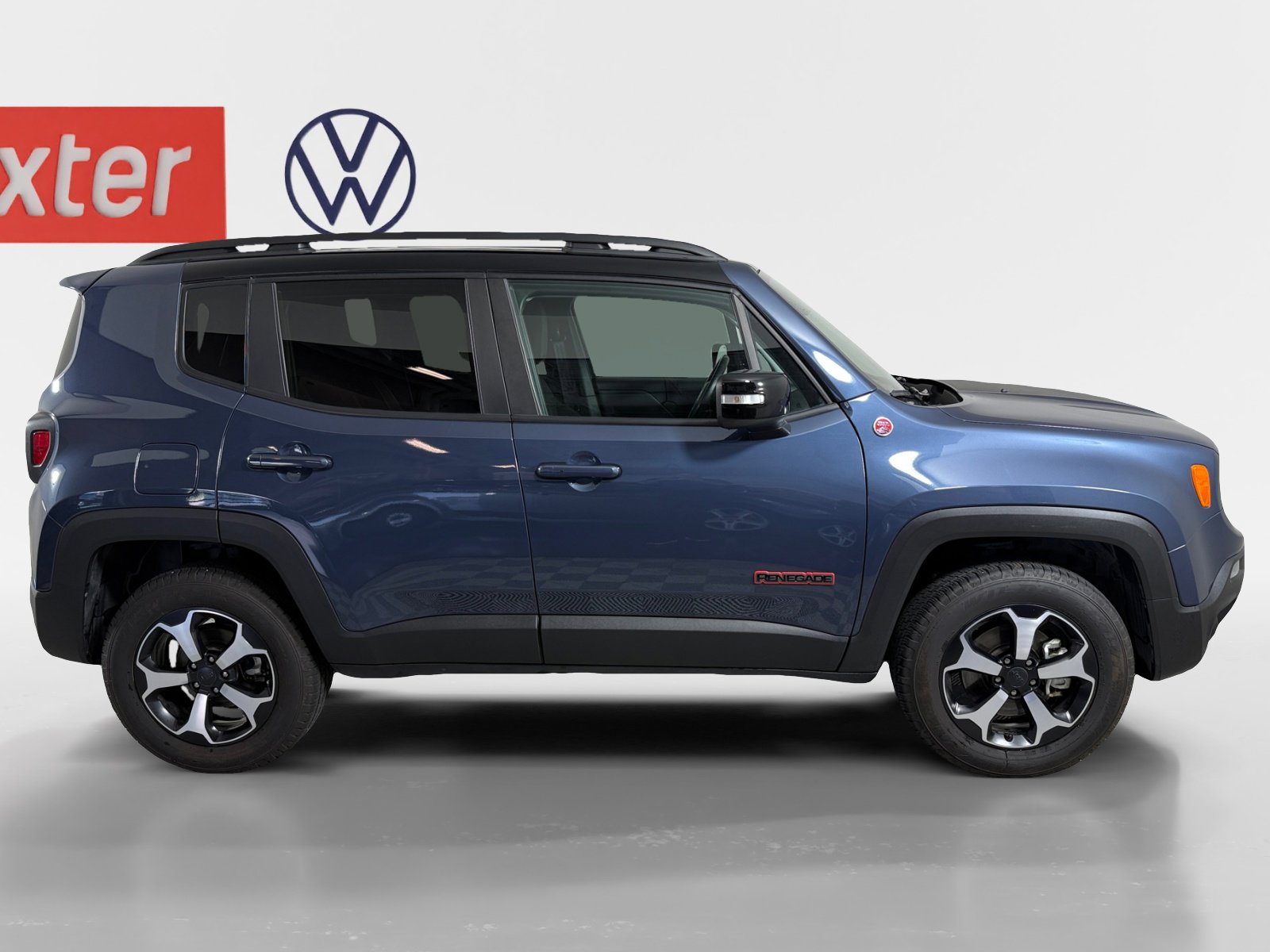 2022 Jeep Renegade Trailhawk photo 9