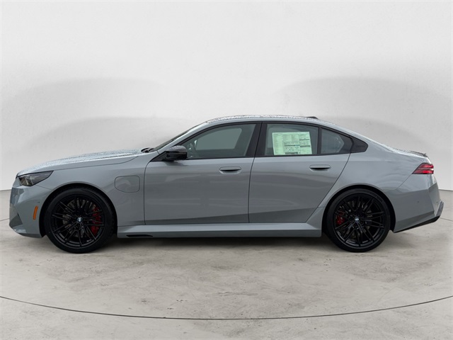 2026 Bmw M5 5 photo 4