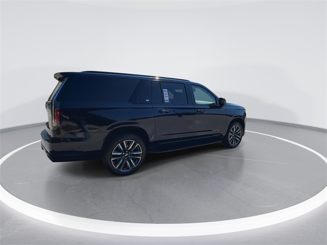 2021 Cadillac Escalade ESV Sport photo 4