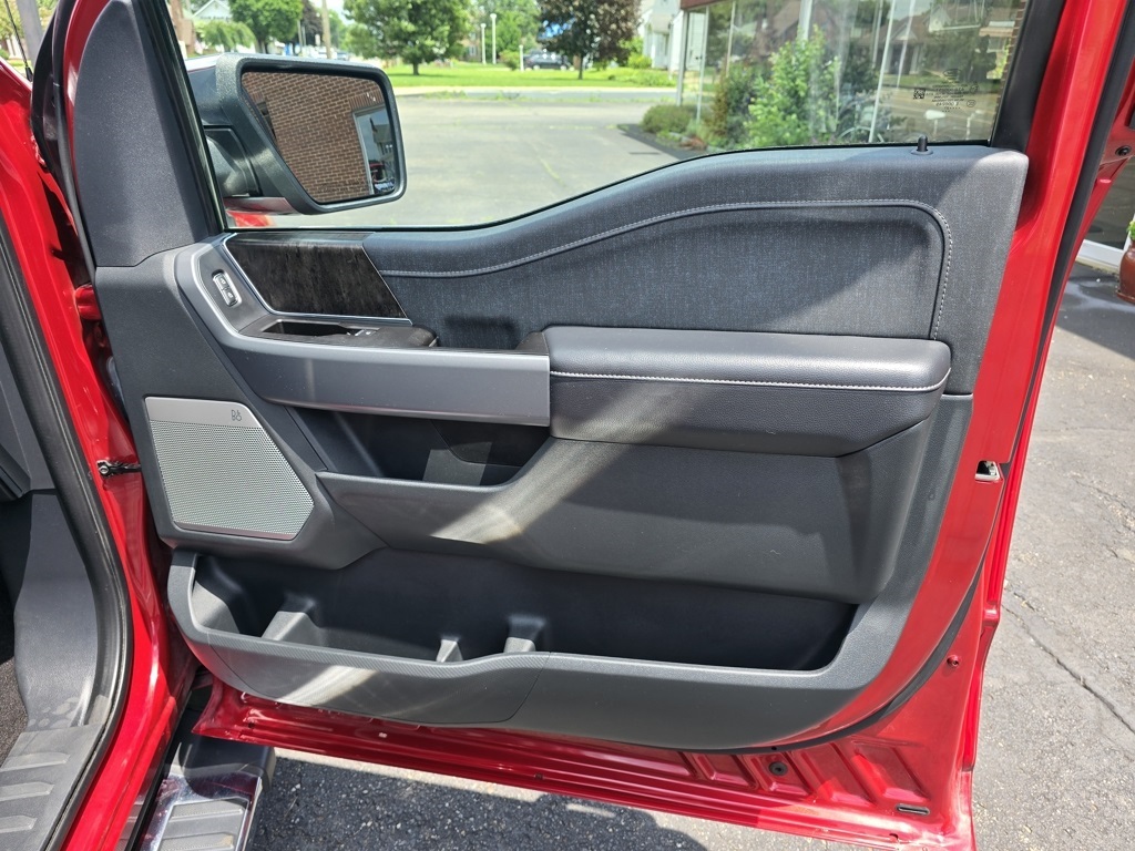 2021 Ford F-150 Lariat photo 20
