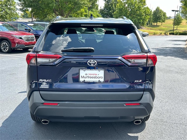 2023 Toyota RAV4 XLE photo 3