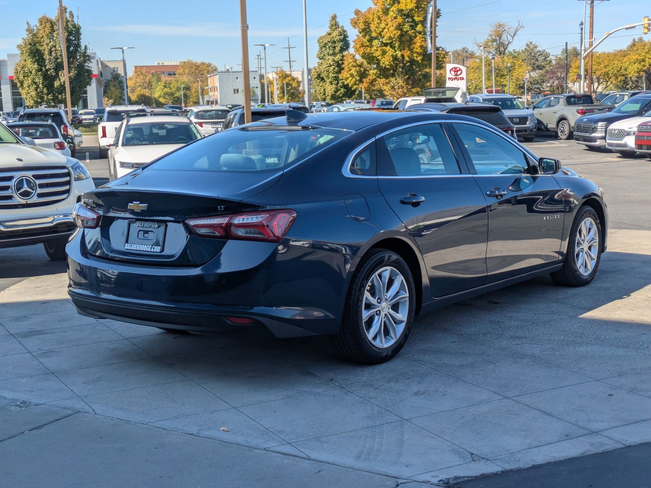 2020 Chevrolet Malibu 1LT photo 3