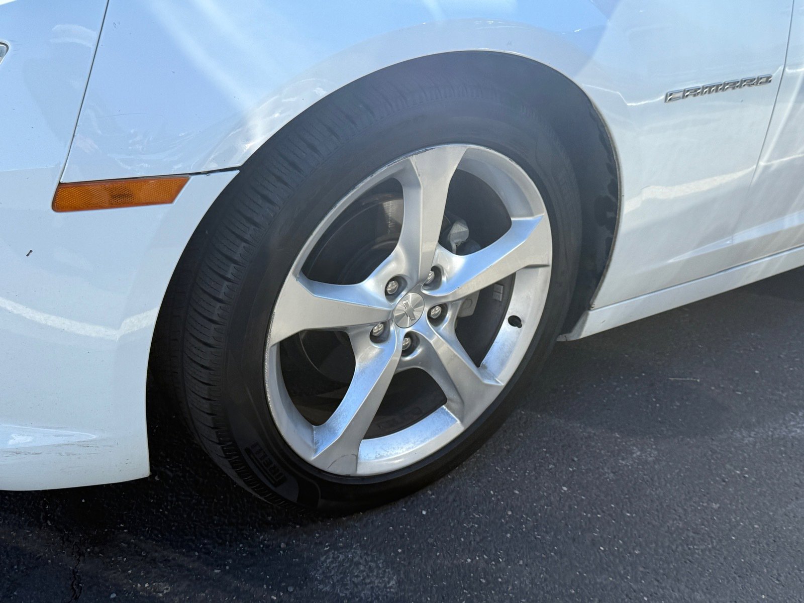 2015 Chevrolet Camaro 1LT photo 4