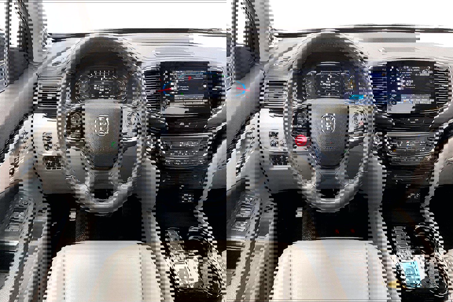 2021 Honda Pilot Touring photo 4