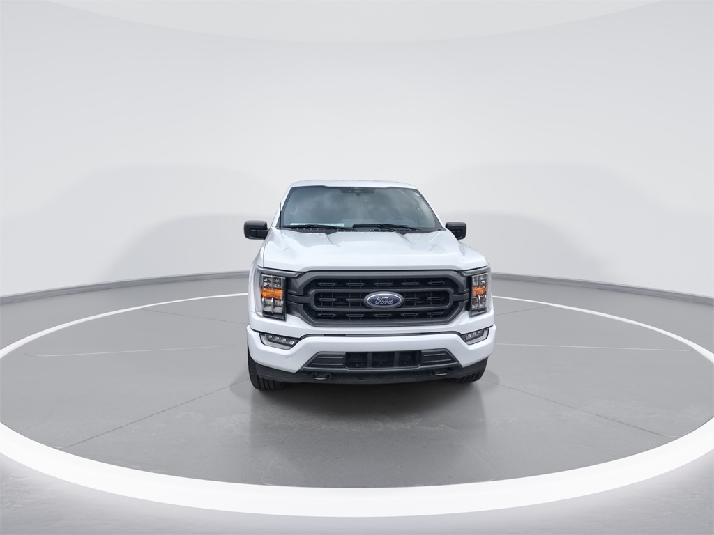 2022 Ford F-150 XLT photo 3