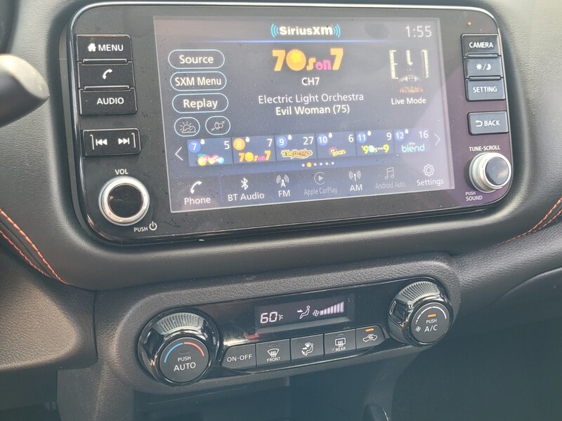 2023 Nissan Kicks SR photo 15