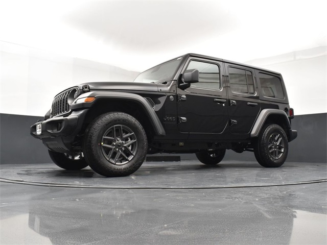 2025 Jeep Wrangler photo 20