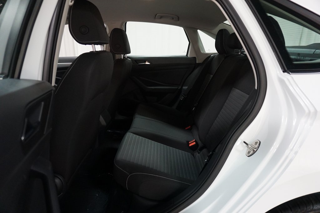 2025 Volkswagen Jetta 1.5T S photo 10