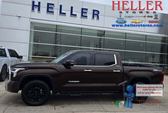 2022 Toyota Tundra Limited's photo