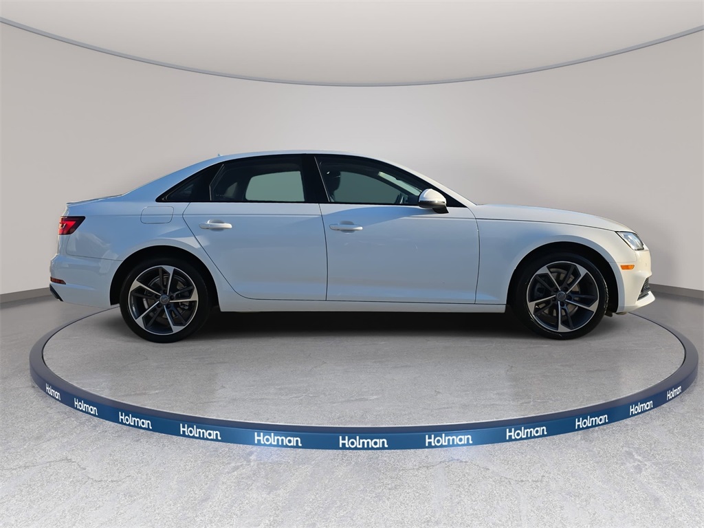 2019 Audi A4 2.0T Premium photo 2