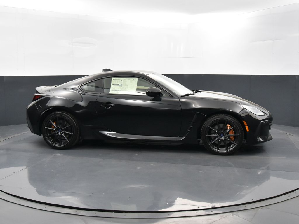 2025 Subaru BRZ tS photo 33