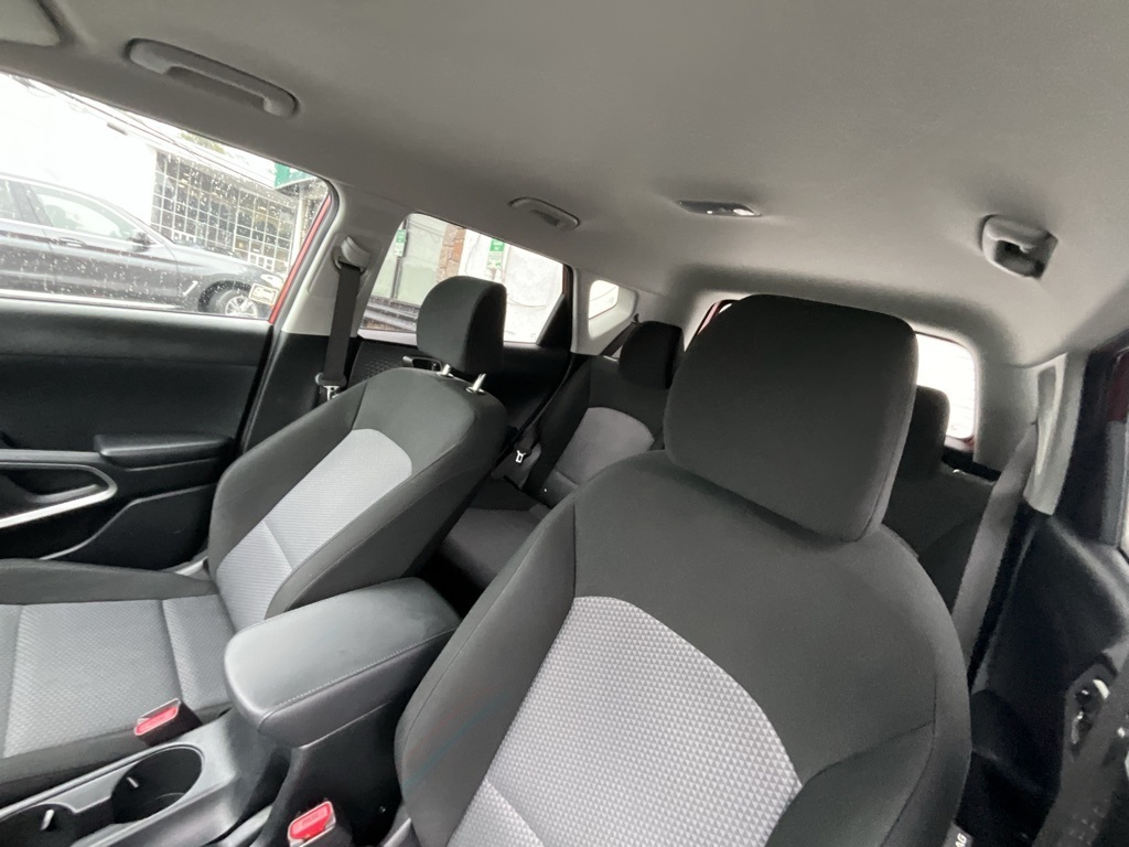 2021 Kia Soul LX photo 12