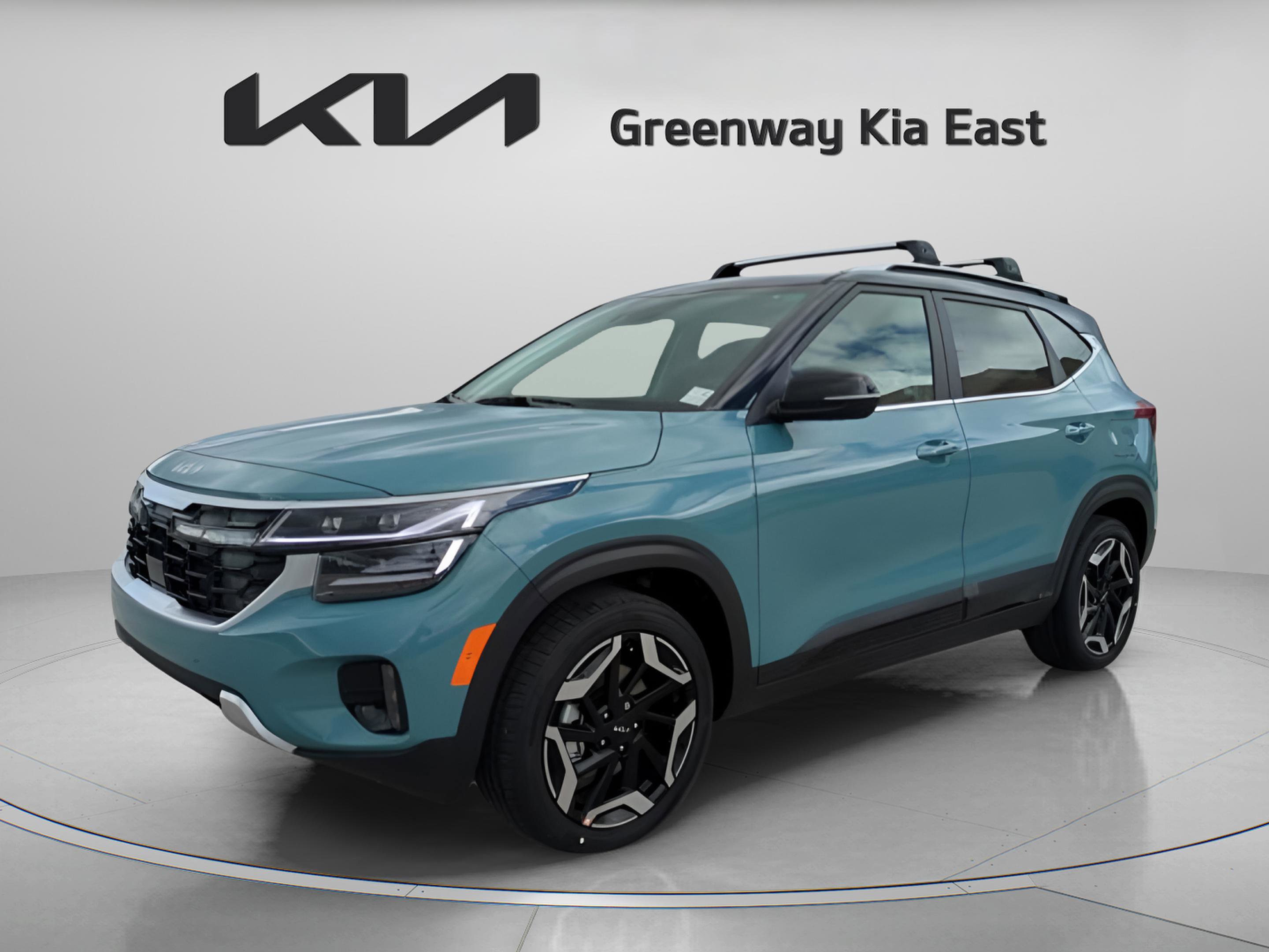 2026 Kia Seltos SX photo 2