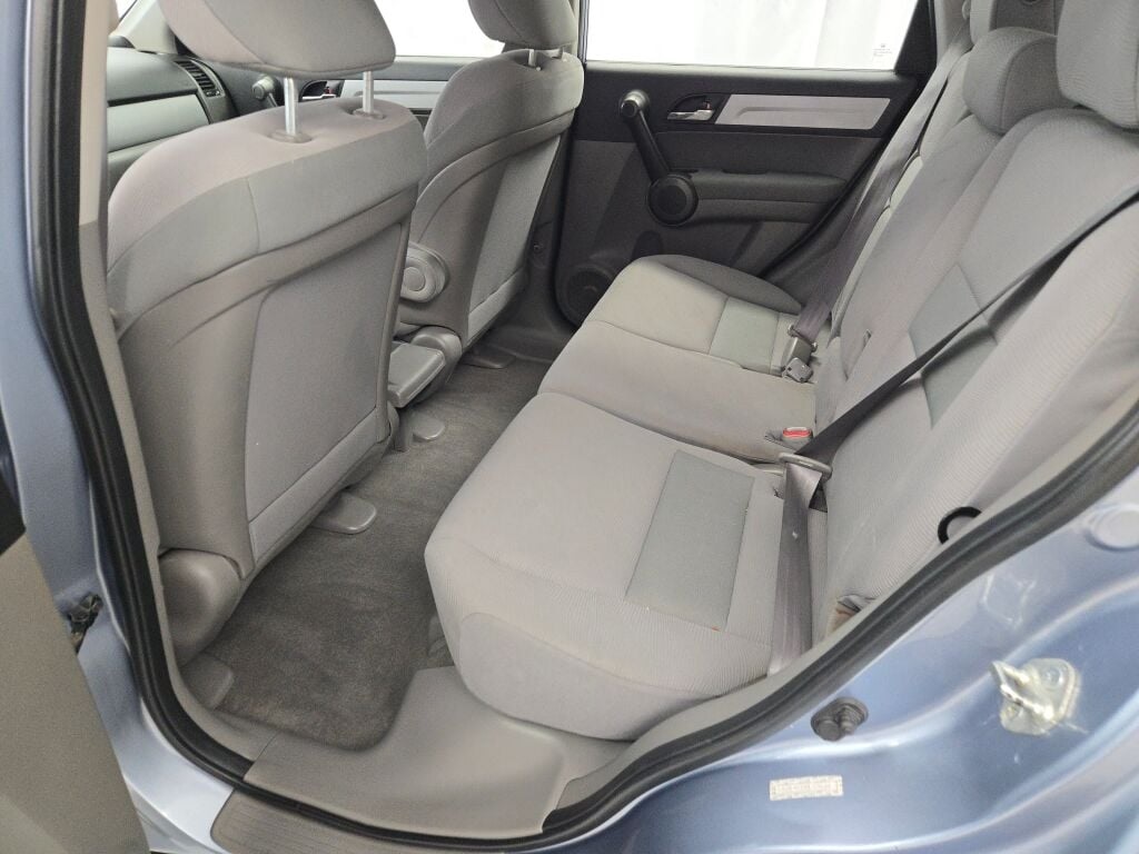 2011 Honda CR-V LX photo 18