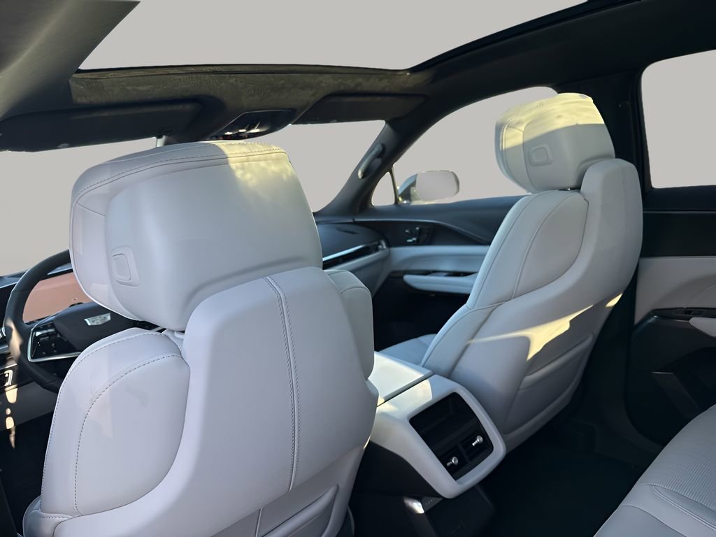 2025 Cadillac Lyriq Sport photo 29