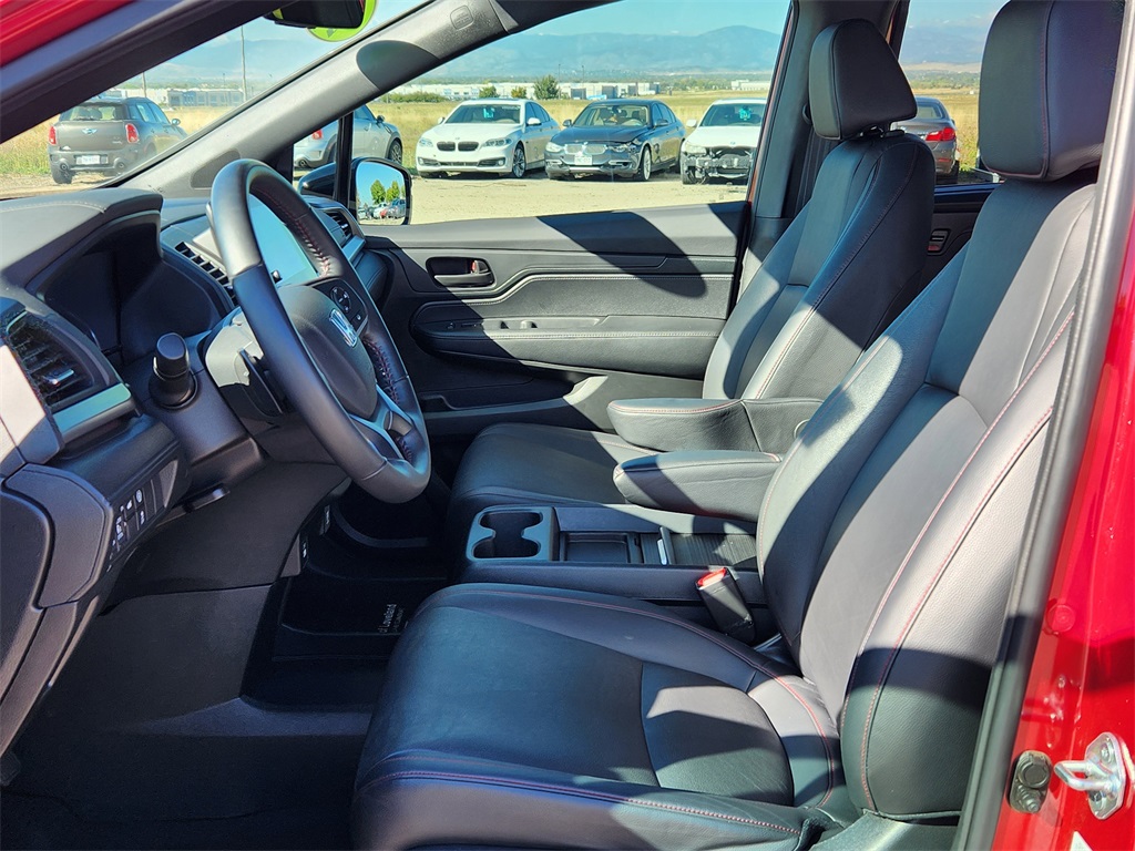 2024 Honda Odyssey Sport photo 8