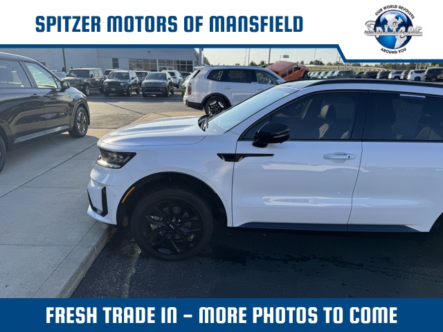2023 Kia Sorento SX Prestige photo 3