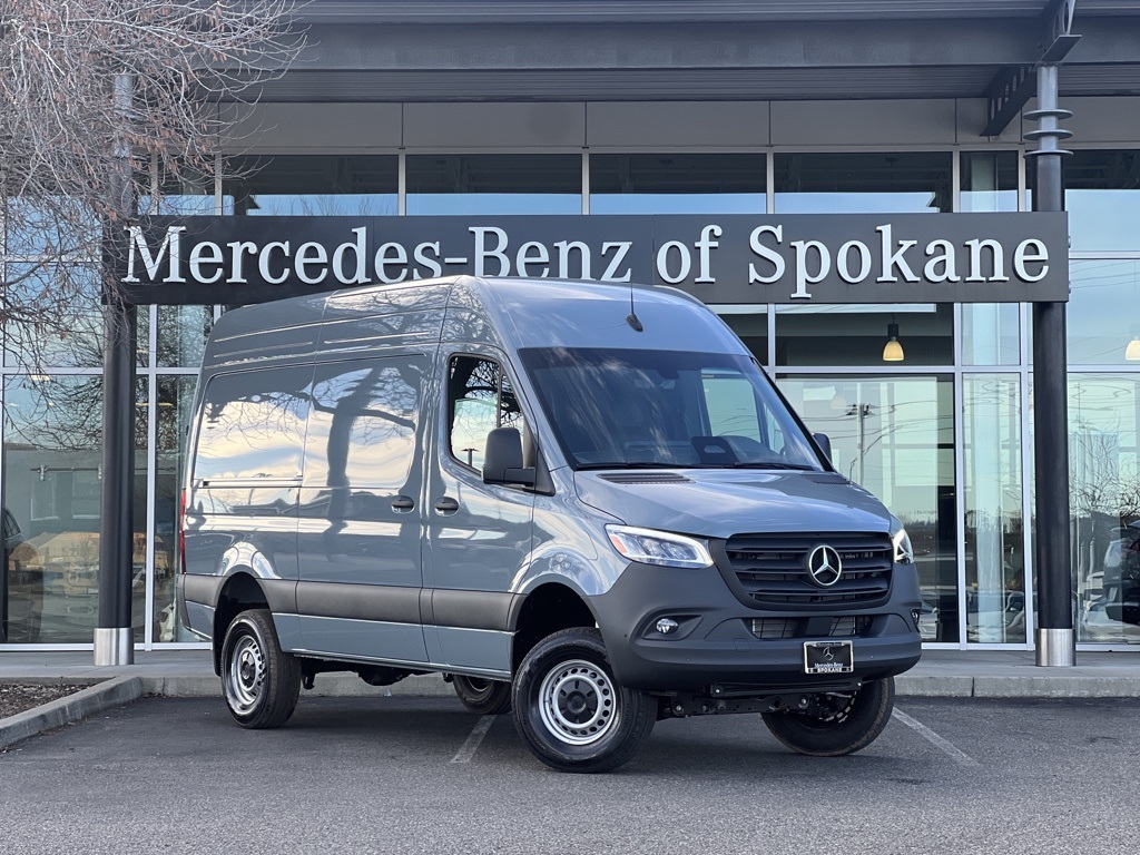 2025 Mercedes-Benz Sprinter Cargo Van 2500's photo