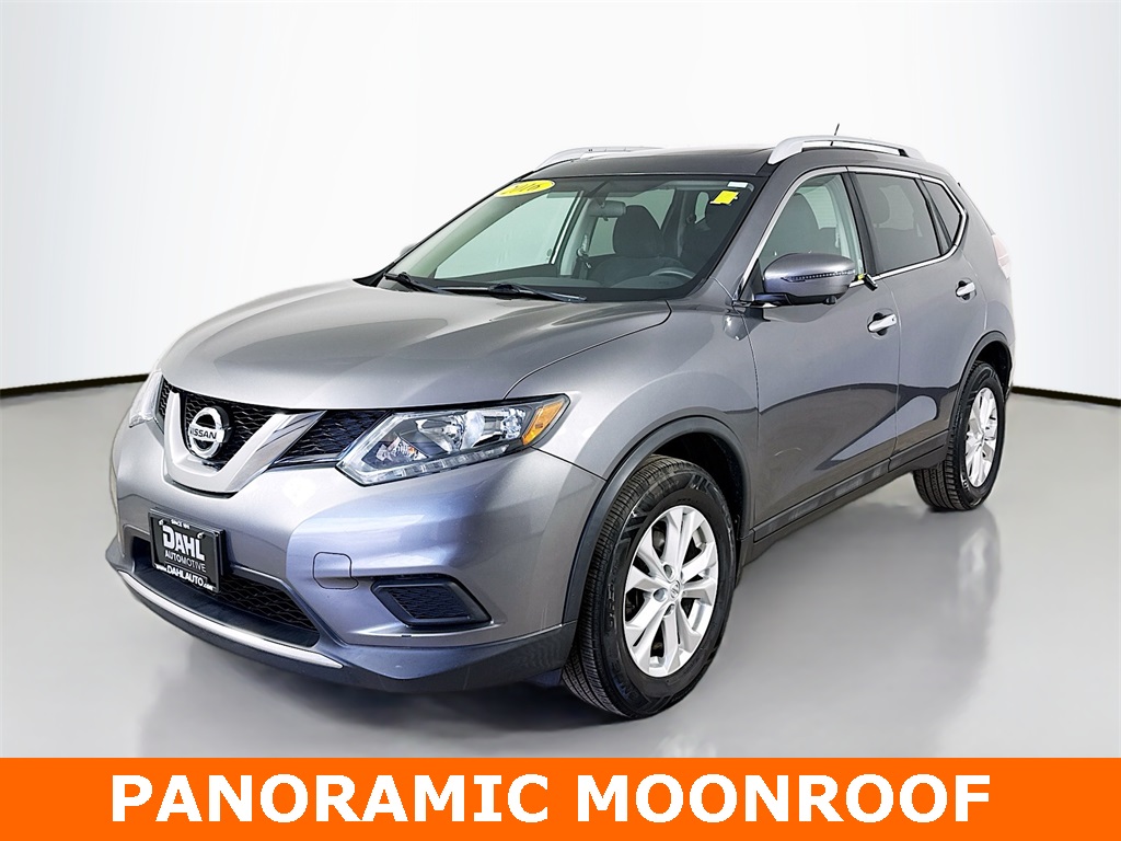 2016 Nissan Rogue SV photo 2
