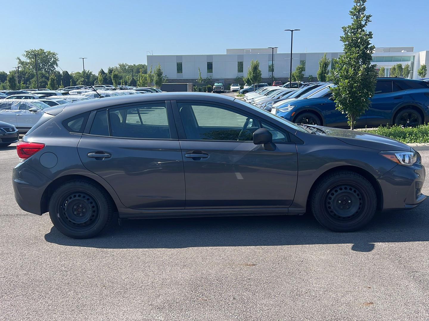2019 Subaru Impreza 2.0i photo 4