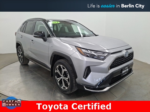 2024 Toyota RAV4 XSE's photo