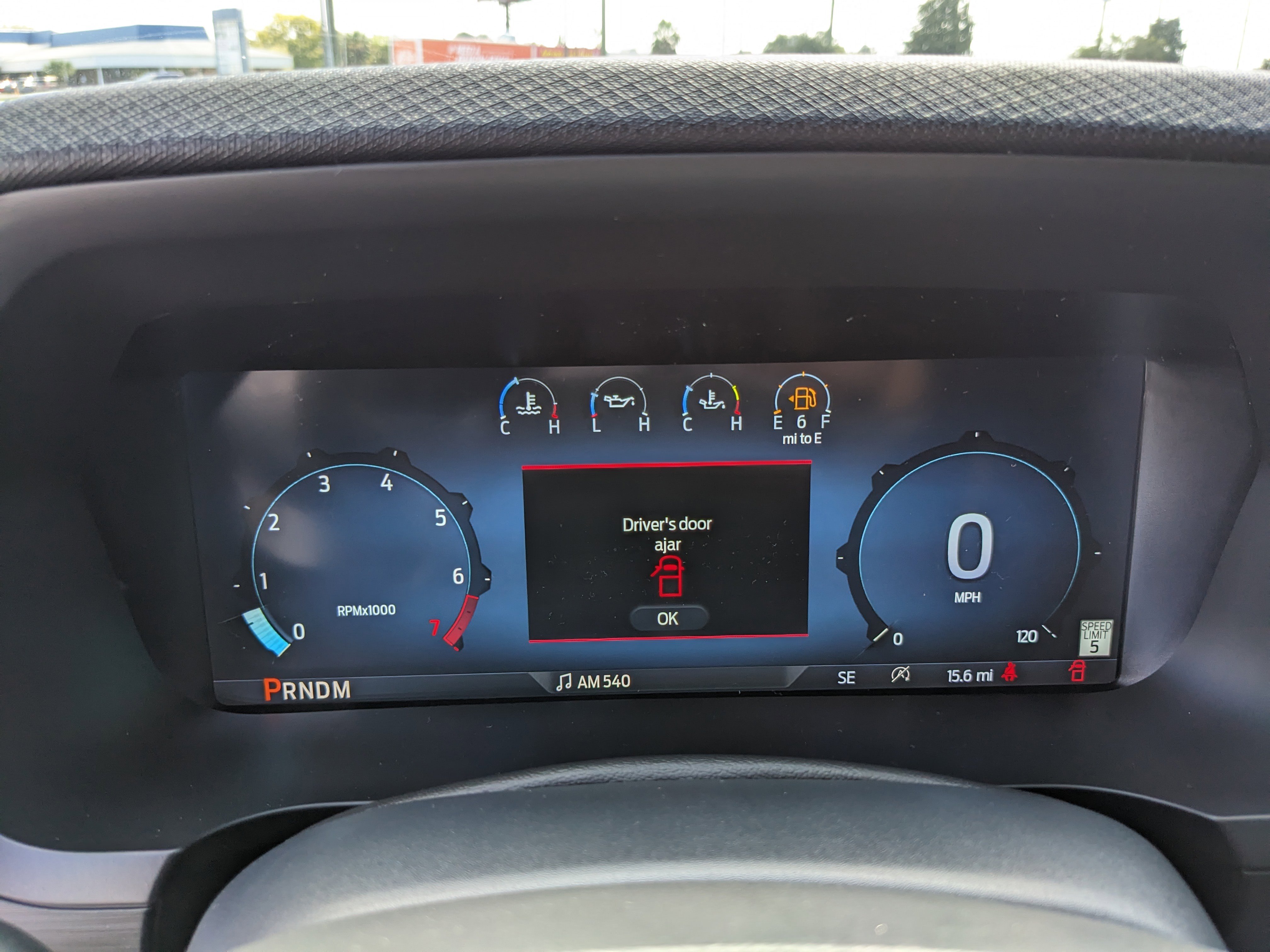 2025 Ford F-150 XLT photo 2