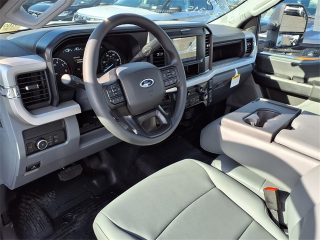 2026 Ford F-250 XL photo 6