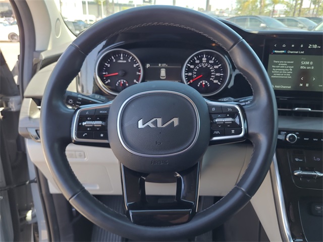 2024 Kia Carnival EX photo 19