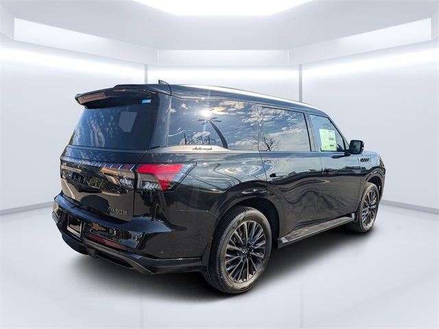 2026 Infiniti QX80 photo 3