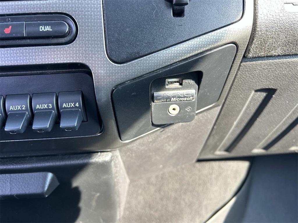 2009 Ford F-250 FX4 photo 24
