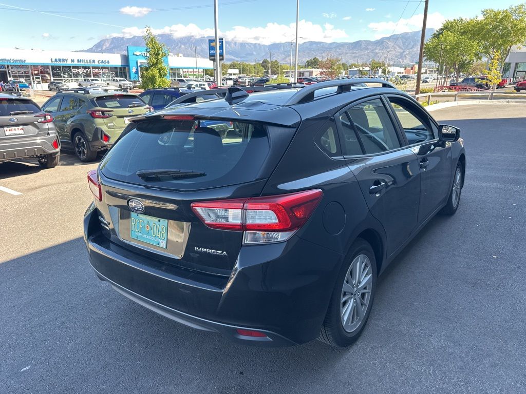 2018 Subaru Impreza 2.0i Premium photo 7
