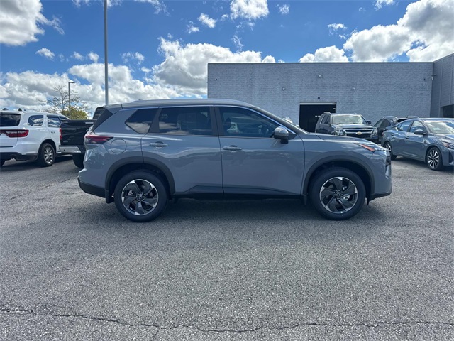 2026 Nissan Rogue SV photo 3