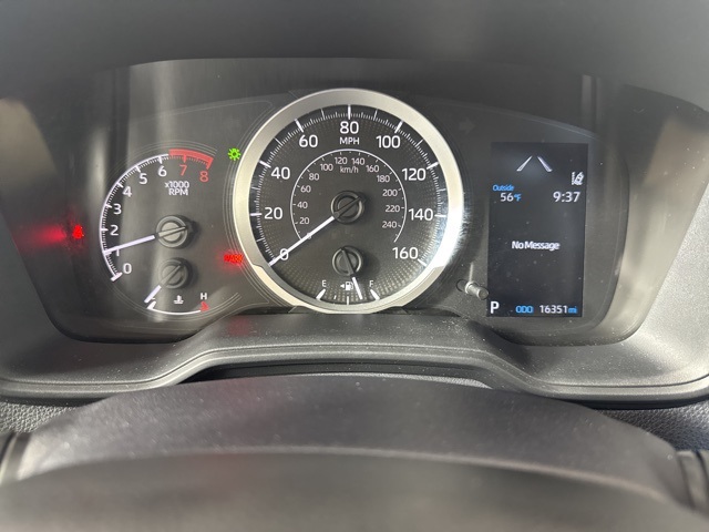 2022 Toyota Corolla LE photo 17