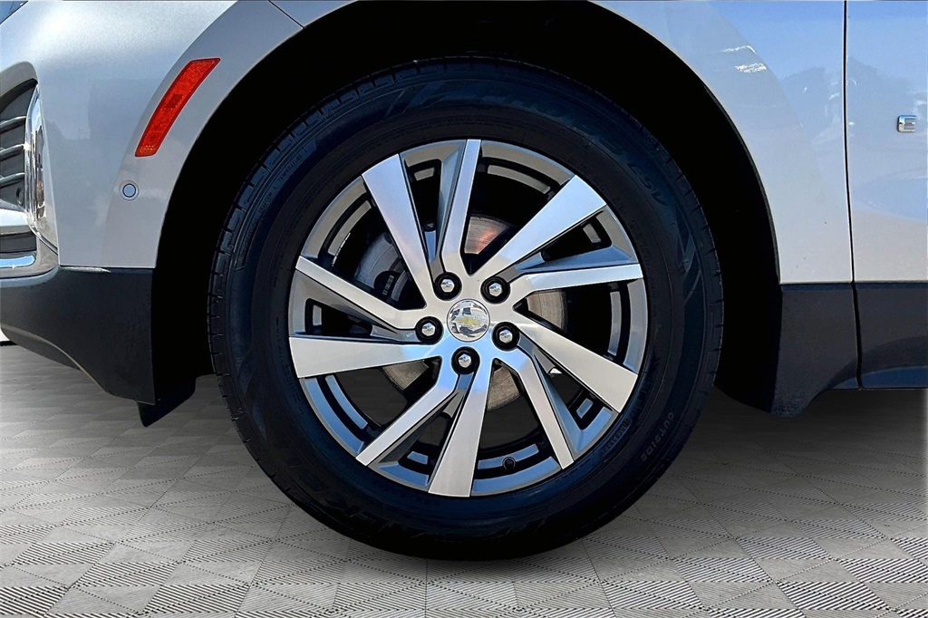 Image 9 of Pre-Owned 2022 Chevrolet Equinox Premier