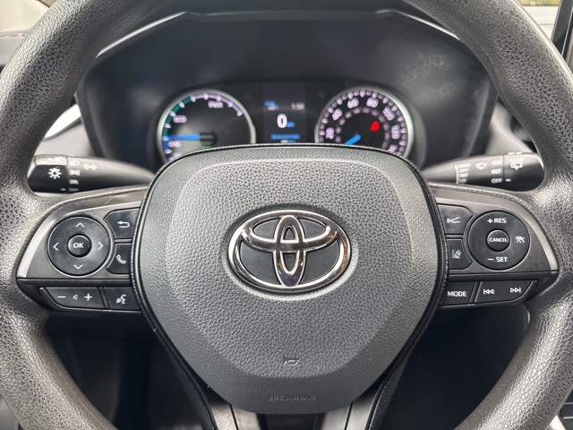2021 Toyota RAV4 Hybrid LE photo 23
