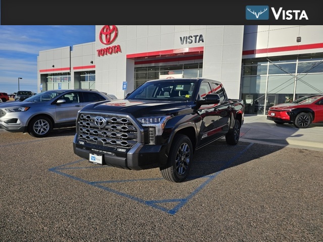 2026 Toyota Tundra Platinum's photo