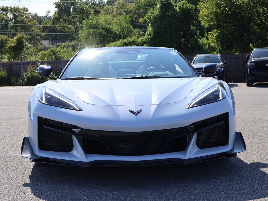 Used 2024 Chevrolet Corvette 2LZ with VIN 1G1YE3D34R5605271 for sale in Kansas City
