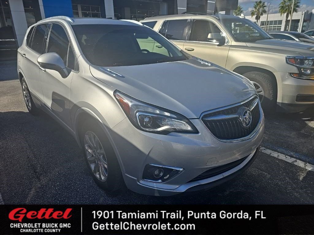 2019 Buick Envision Essence's photo