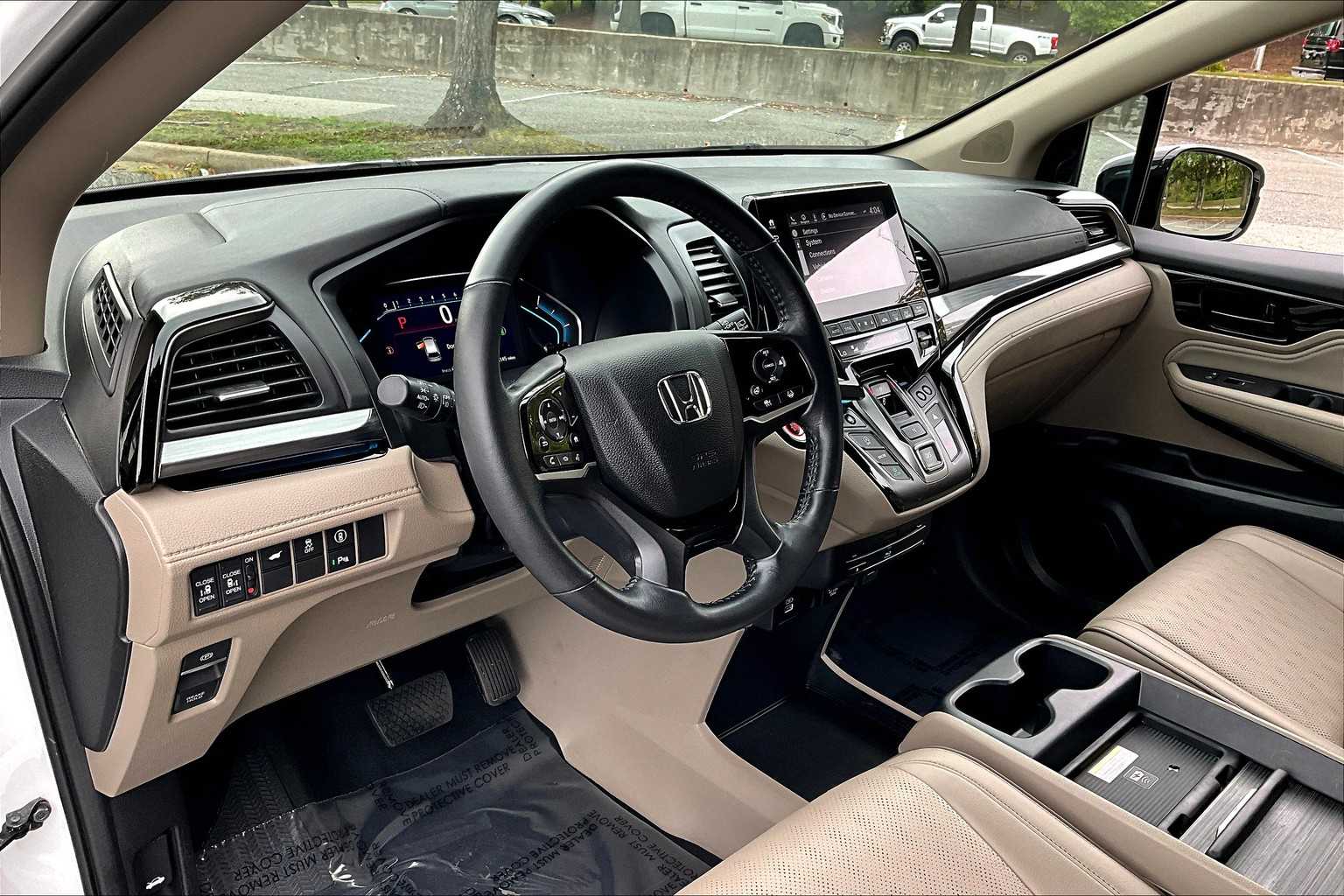 2023 Honda Odyssey Elite photo 16