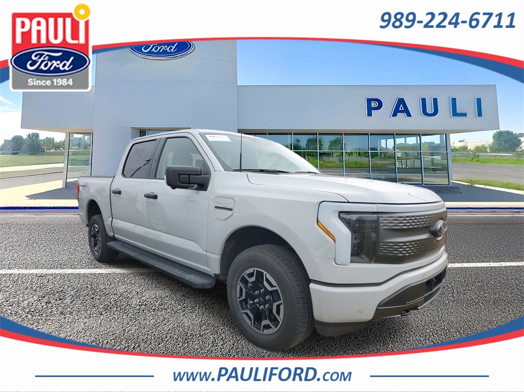 2023 Ford F-150 Lightning XLT's photo