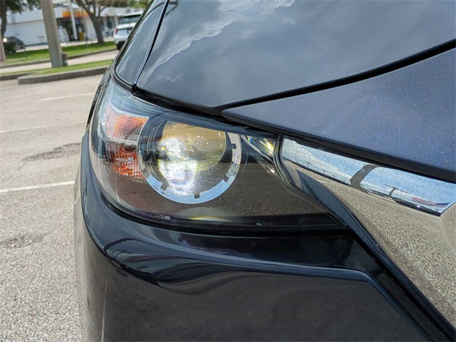 2022 Mazda CX-9 Touring photo 8