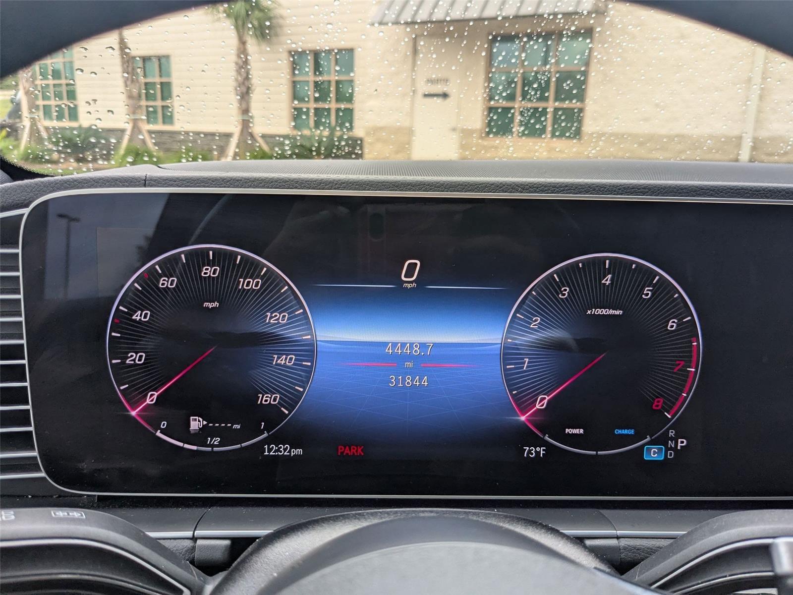 2024 Mercedes Benz GLE 350 4MATIC photo 9