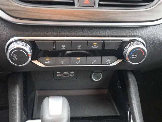 2024 Nissan Altima 2.5 SV photo 3