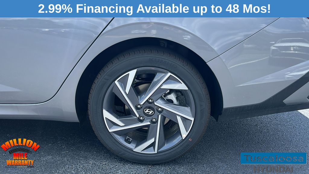 2025 Hyundai Elantra SEL Sport photo 10