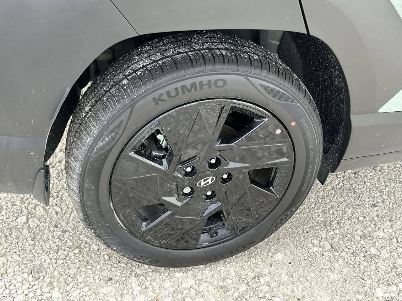 2026 Hyundai Kona SEL photo 11