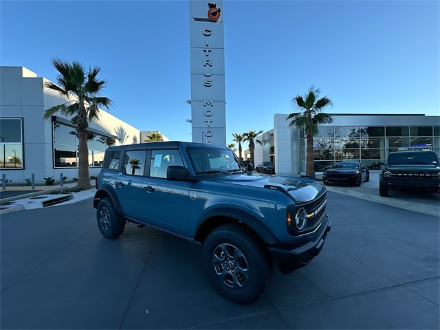 2025 Ford Bronco 4-Door Big Bend's photo