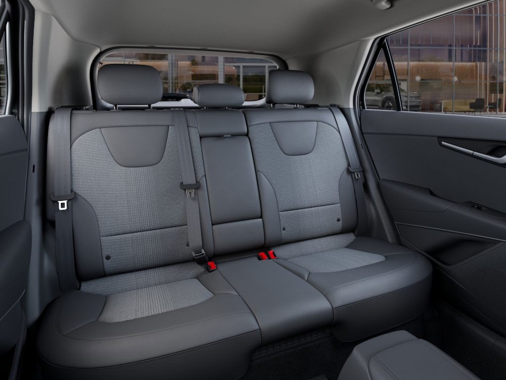 2025 Kia Niro EX photo 15