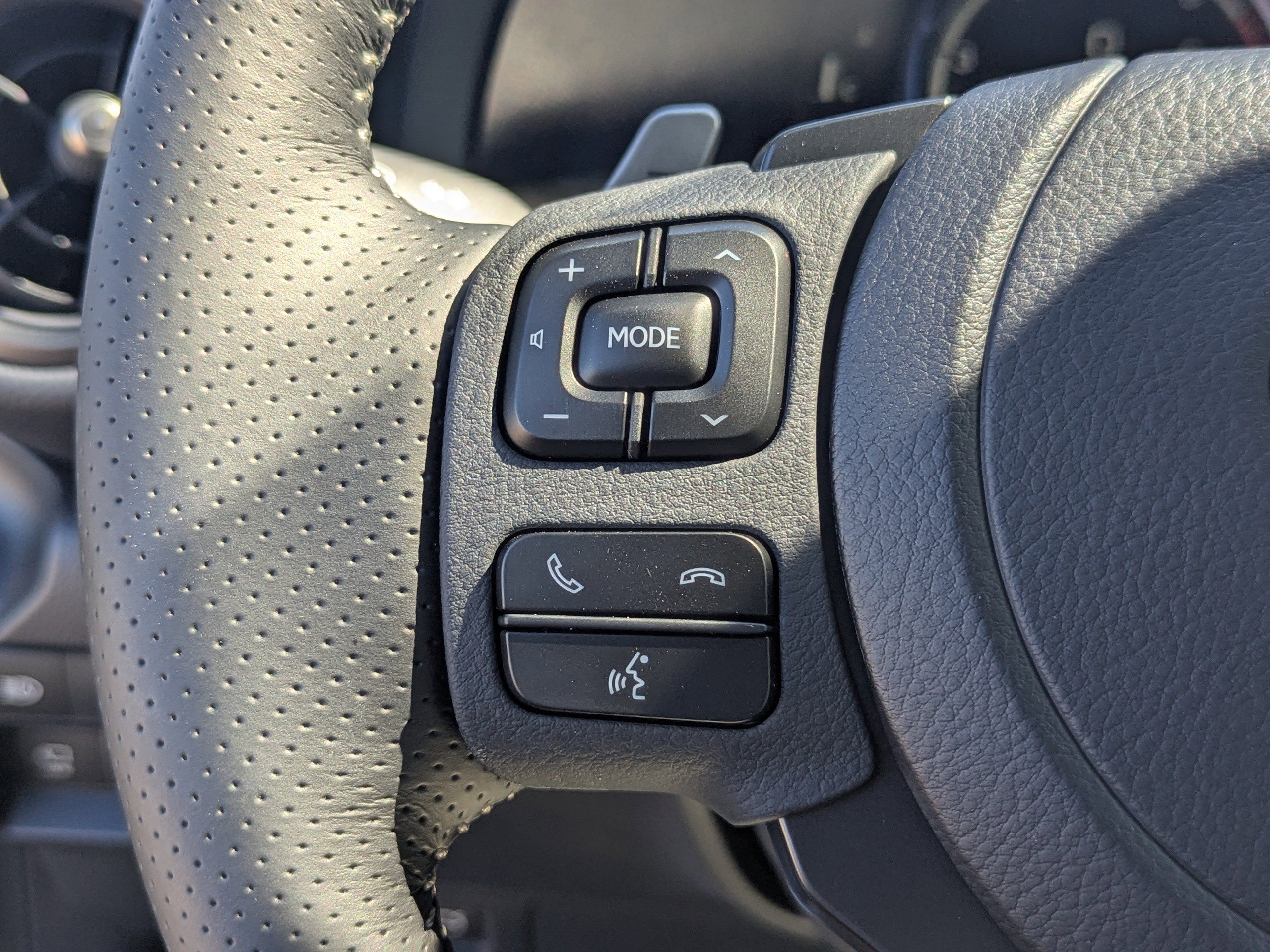 2025 Lexus IS 350 F SPORT photo 35